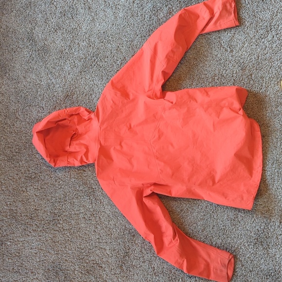 REI coral Gore-Tex rain jacket women's S - Picture 2 of 4